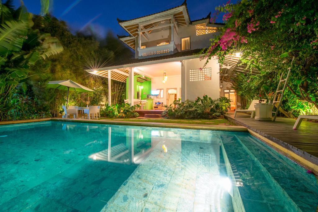 Villa Seminyak Villas *